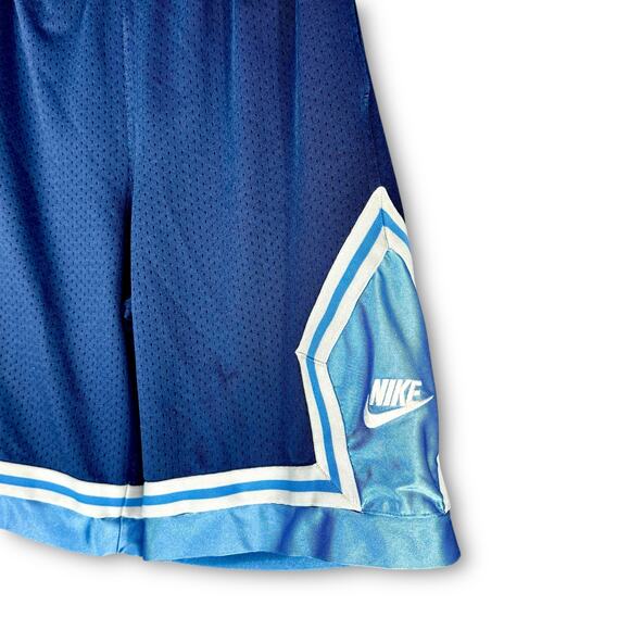 Y2K Vintage Nike Basketball Blue Mesh UNC Tarheels Athletic Shorts M Black Tag - Picture 3 of 10